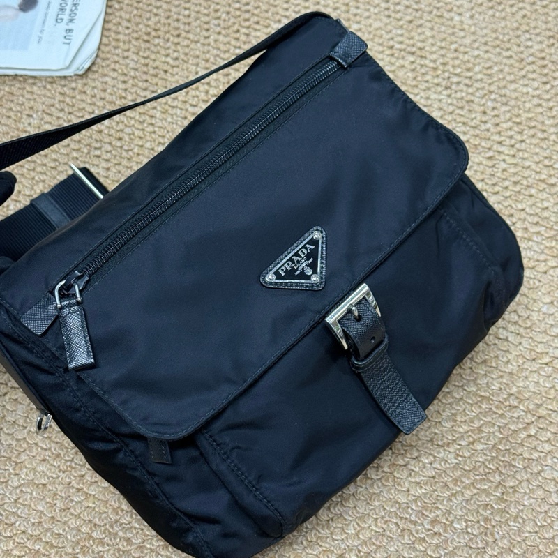 普拉達/Prada黑銀尼龍郵差斜挎 🈚附件-0