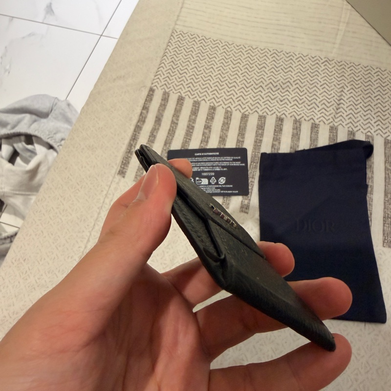 Dior皮革壓紋手機支架磁吸卡包-5