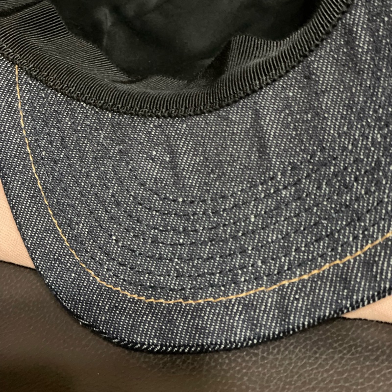 Miu miu牛仔鴨舌帽-5