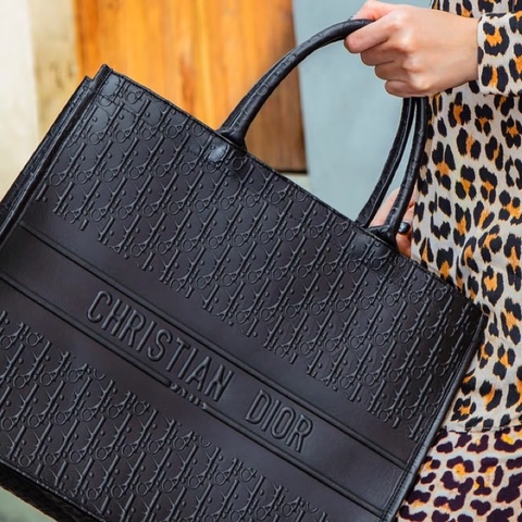 DIOR低調奢華專櫃13W+ 迪奧黑色全皮浮雕立體壓紋托特