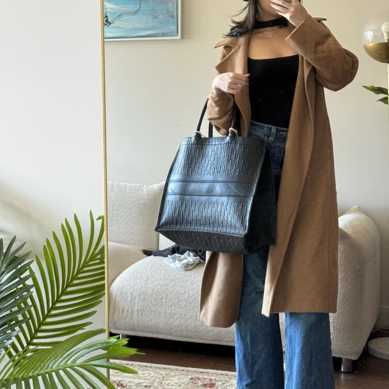 DIOR低調奢華專櫃13W+ 迪奧黑色全皮浮雕立體壓紋托特-17