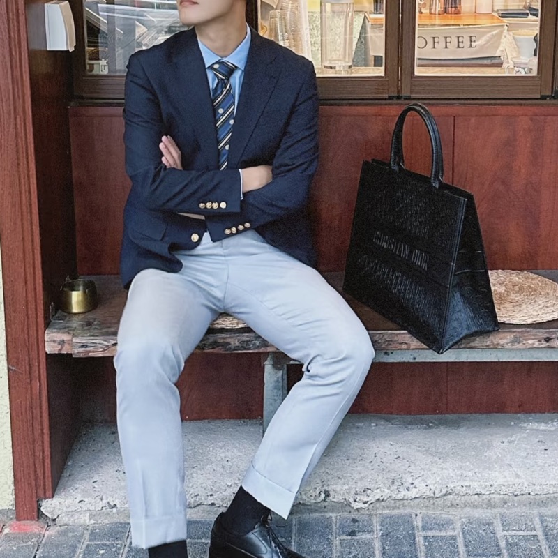 DIOR低調奢華專櫃13W+ 迪奧黑色全皮浮雕立體壓紋托特-21