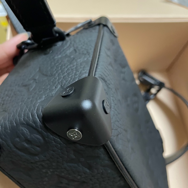 LV mini soft trunk-3