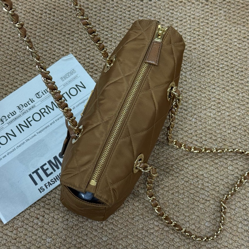 普拉達/PRADA新款焦糖色尼龍單肩 配件塵袋 掛飾 附件：塵袋-2