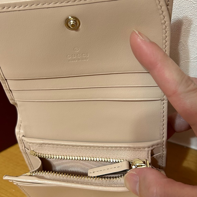 GUCCI 古馳 GG Marmont 經典金屬雙G 卡夾 皮夾 短夾 零錢包 杏粉色 裸粉-5