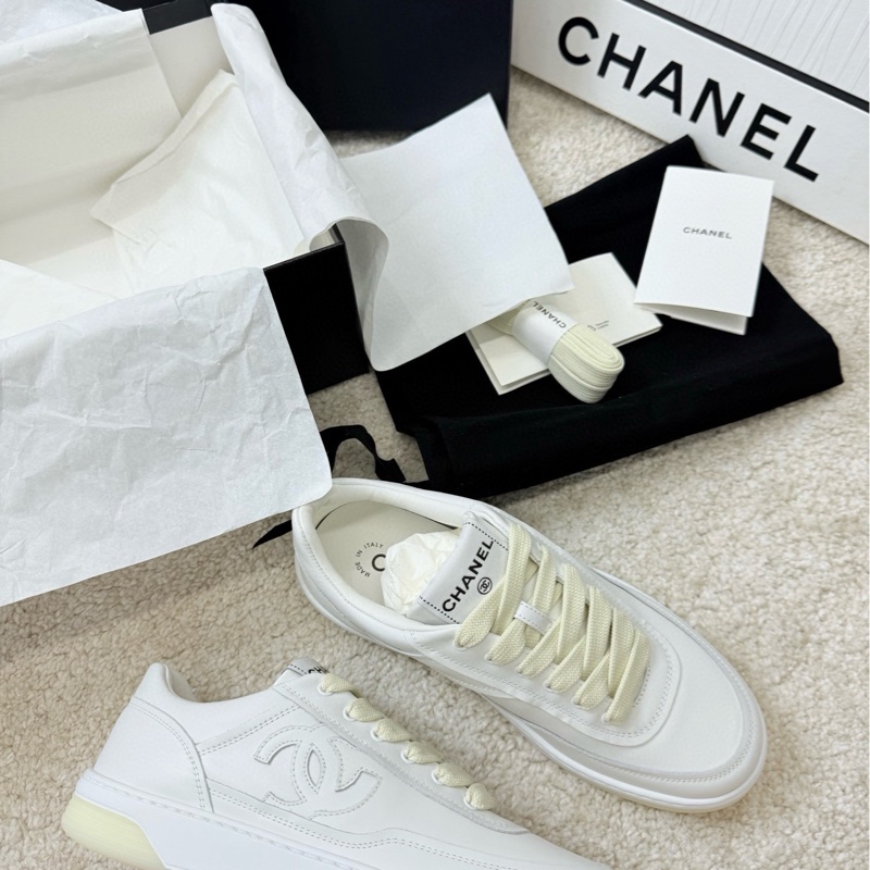 香奈兒Chanel經典小白鞋尺碼 36.5碼，99新 帶盒-1