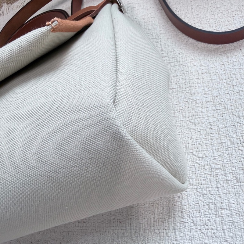 愛馬仕herbag31 冰川白拼金棕/烏木色肩帶-7