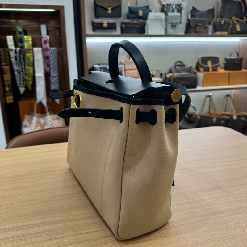 Herbag Zip31 帆布拼牛皮，風衣灰拼黑色金扣-4