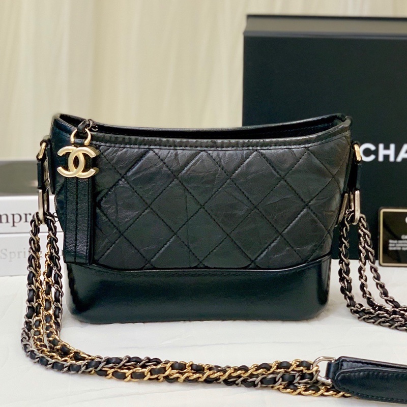 🌷保卡款！ Chanel 香奈兒 Gabrielle 流浪包 黑金牛皮 小號-0