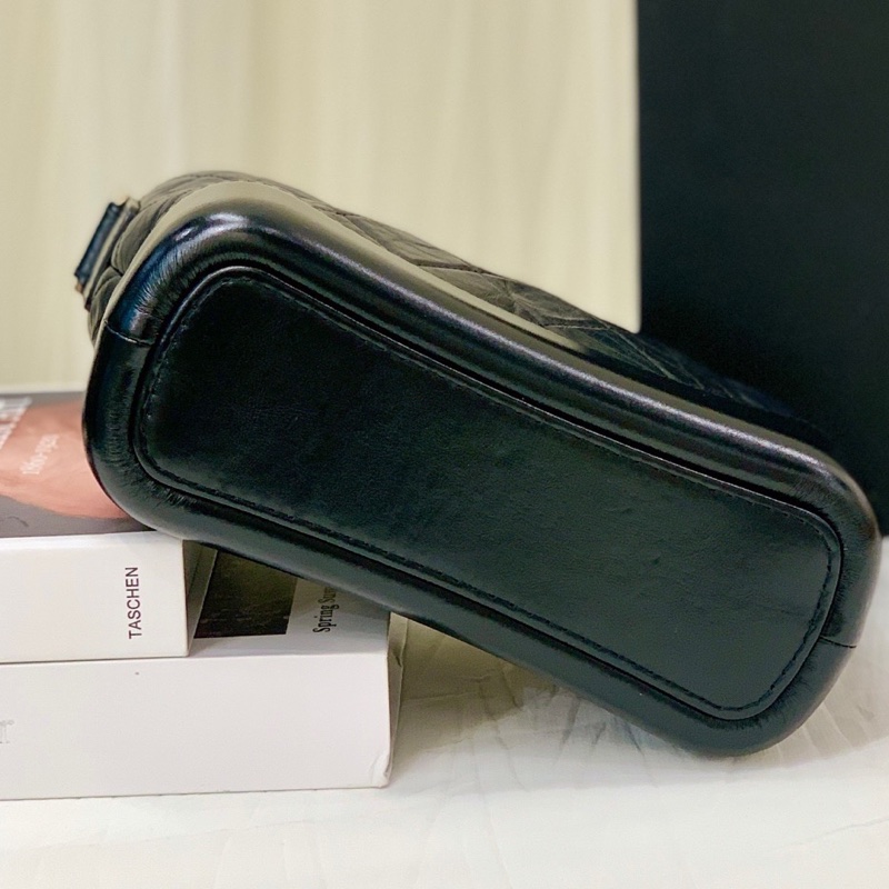 🌷保卡款！ Chanel 香奈兒 Gabrielle 流浪包 黑金牛皮 小號-5