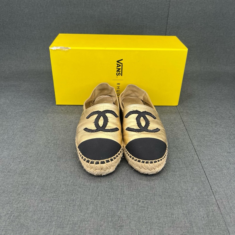 Chanel香奈兒經典雙C 漁夫鞋 黑金 38碼-1