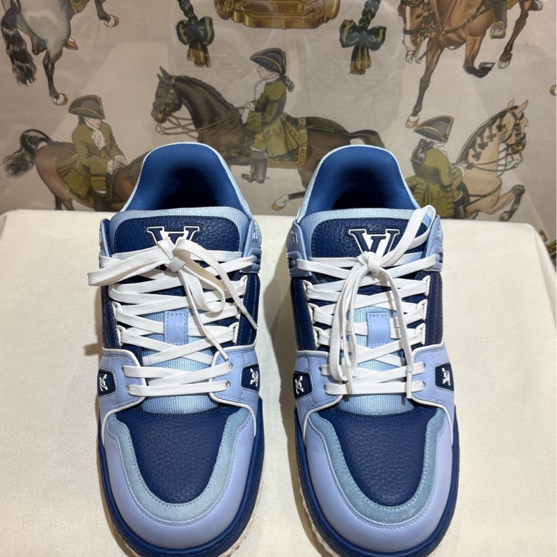 LV Trainer 漸變藍 胖丁 尺碼8.5/42.5碼  98新-1