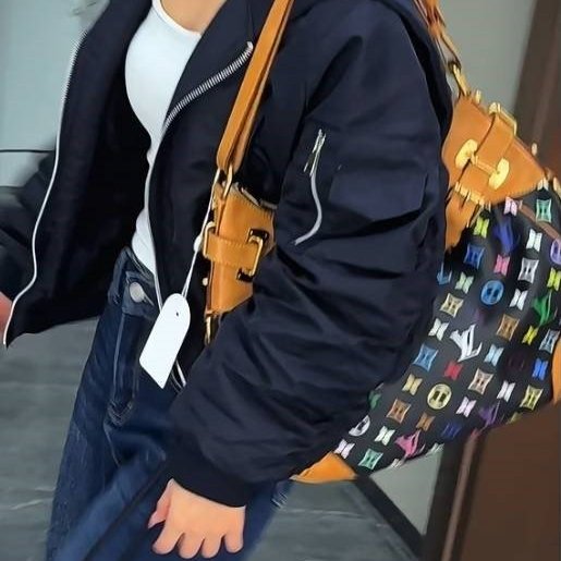 Louis Vuitton LV村上隆 黑彩 肩背包 南瓜包 斜跨包/母親節活動 送一條MJ寬版可調式背帶 可斜跨-41