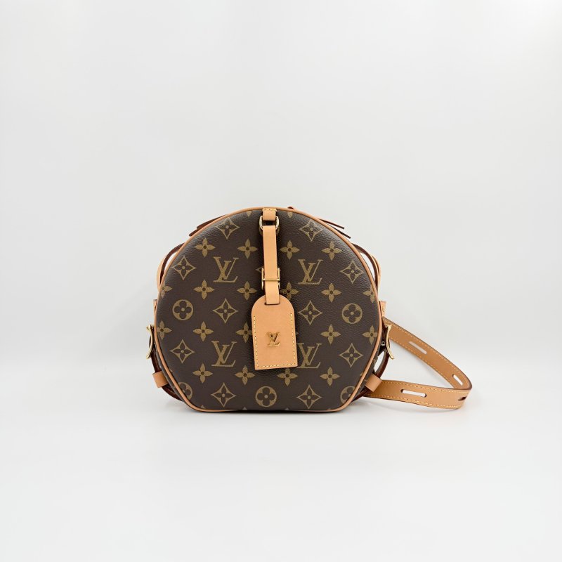 Louis Vuitton -原花軟殼斜背圓餅包-3