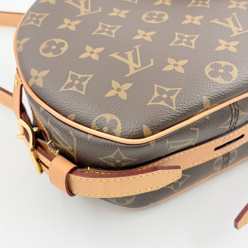 Louis Vuitton -原花軟殼斜背圓餅包-9