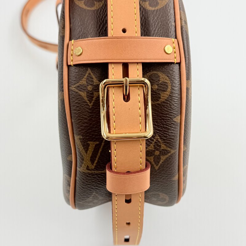 Louis Vuitton -原花軟殼斜背圓餅包-16