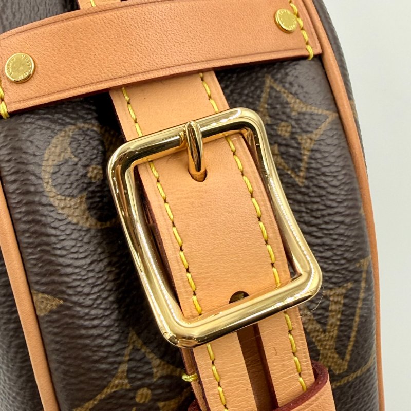 Louis Vuitton -原花軟殼斜背圓餅包-19