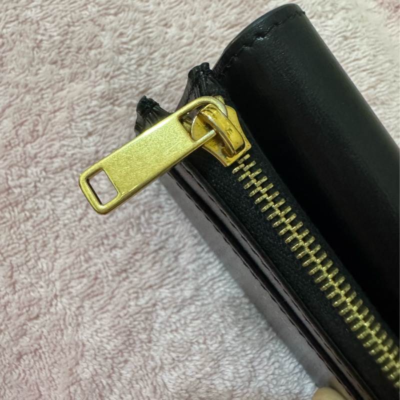 自售Celine 小牛皮黑色短夾二合一（可分離）-23