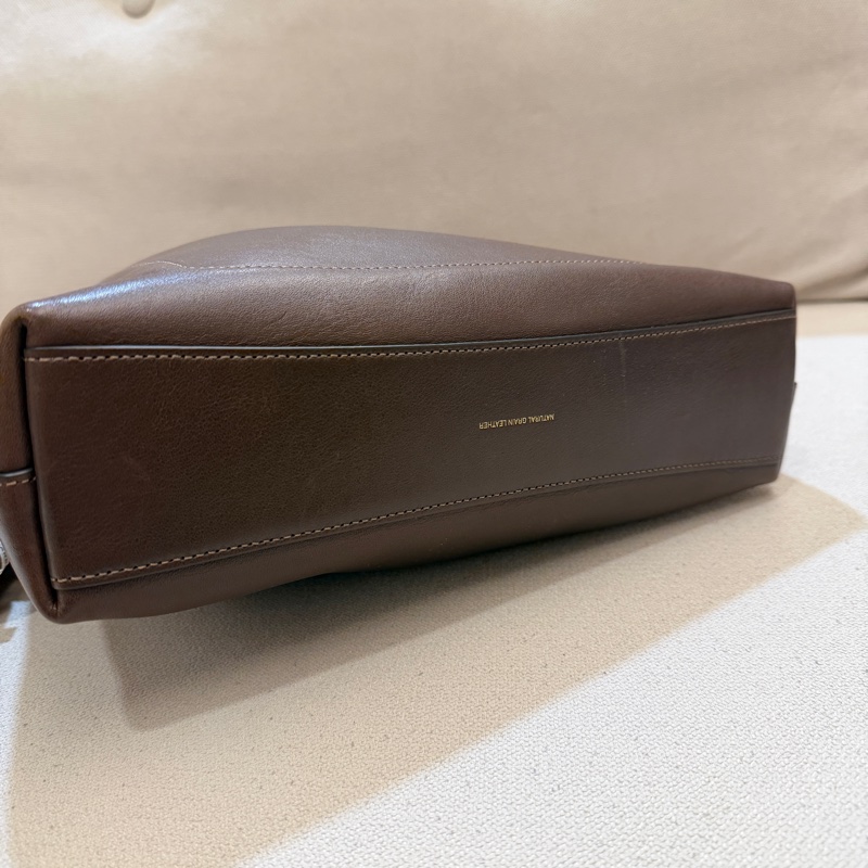 BROOKLYN 28 COACH 布魯克林 28-13