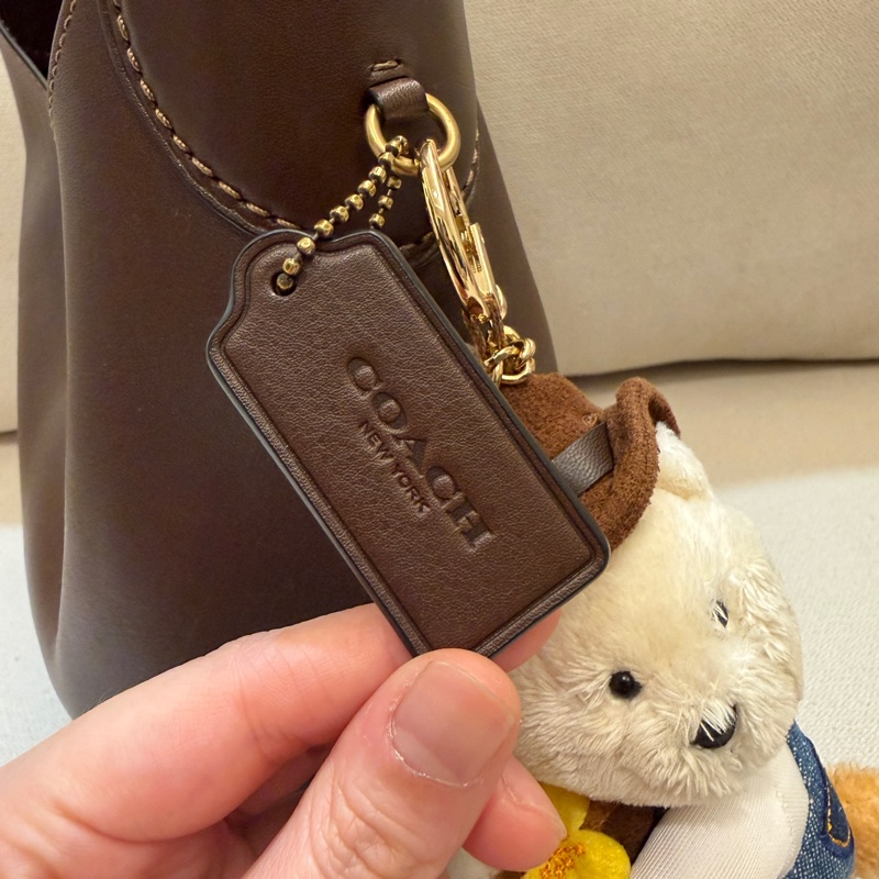 BROOKLYN 28 COACH 布魯克林 28-21