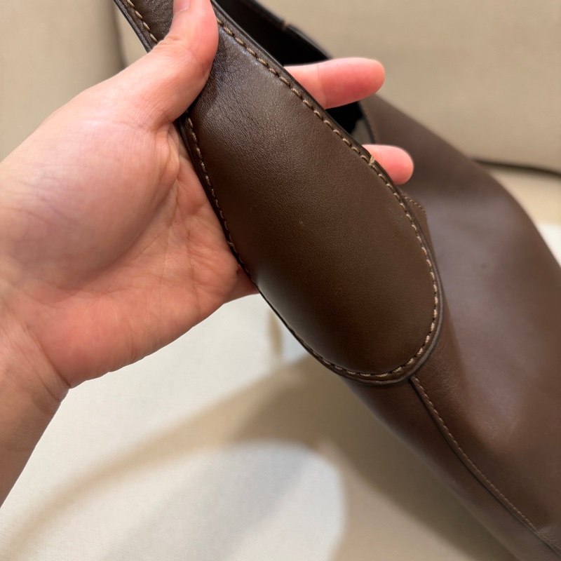 BROOKLYN 28 COACH 布魯克林 28-27