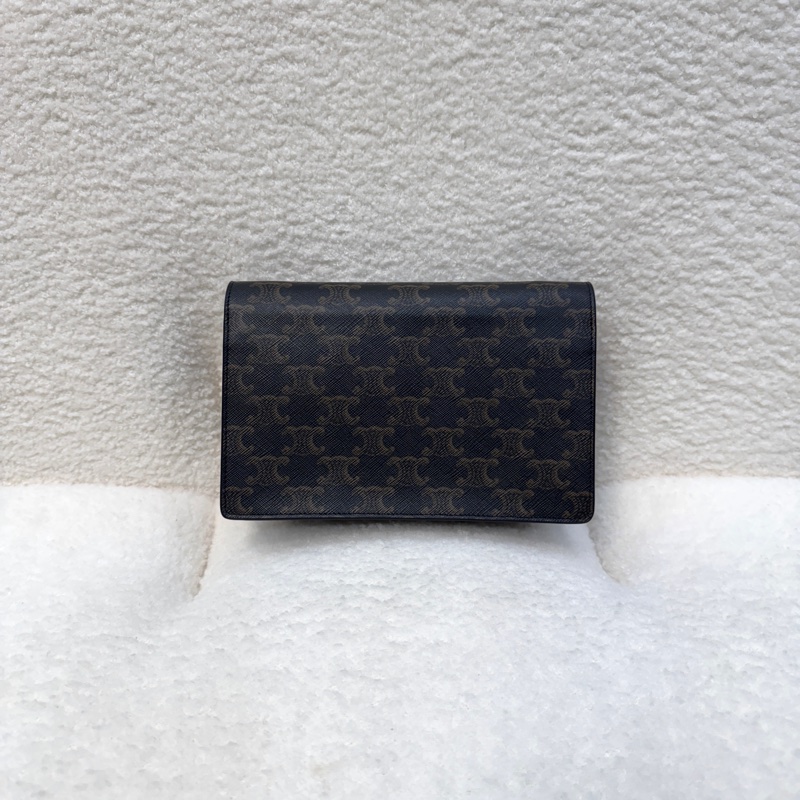 Celine賽琳老花棕牛皮Triomphe WOC雙層信封包💼 斜背包 10D852FBY04LU-8