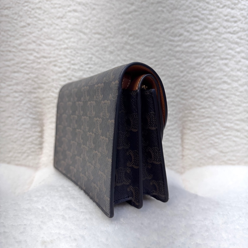 Celine賽琳老花棕牛皮Triomphe WOC雙層信封包💼 斜背包 10D852FBY04LU-9