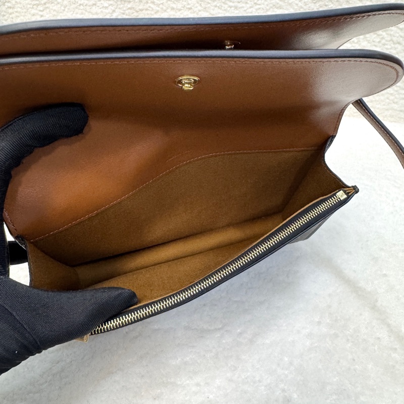 Celine賽琳老花棕牛皮Triomphe WOC雙層信封包💼 斜背包 10D852FBY04LU-20