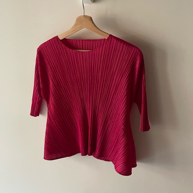 ▪️富貴選物FUGUEI▪️PP 三宅一生 榮耀系列 榮耀紅 七分袖 上衣-2