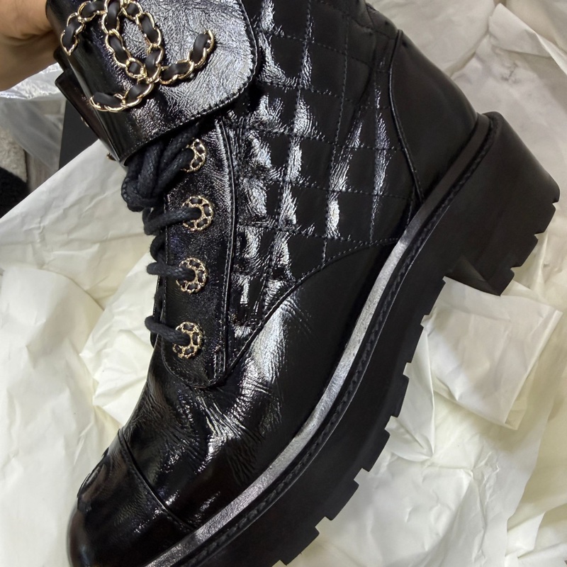 99新香奈兒經典款短靴Chanel boot  尺寸 38碼-2