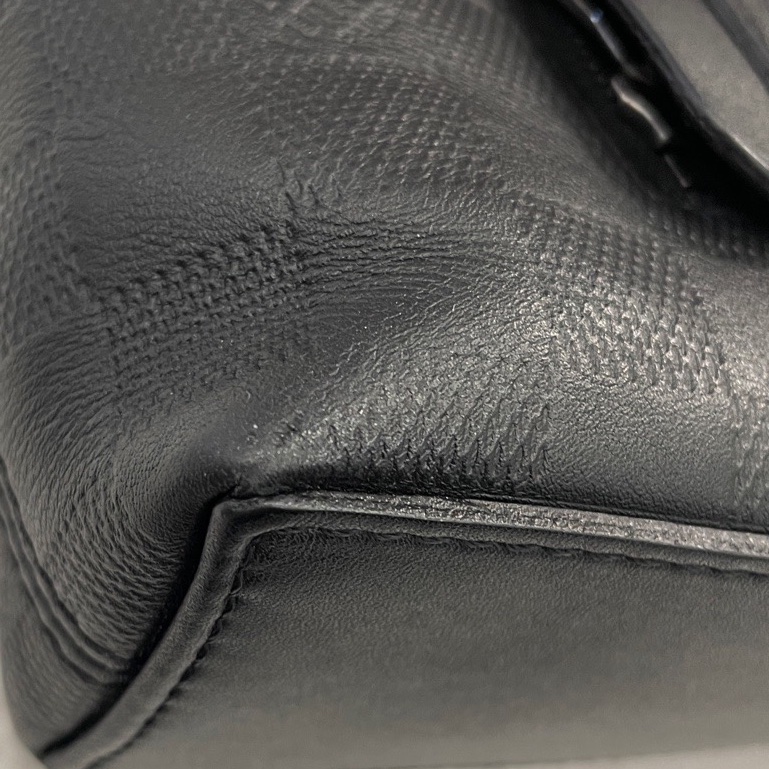 Louis Vuitton黑色棋盤格牛皮壓花公文包 有肩帶 可手提 可斜挎 尺寸36*28*6-9