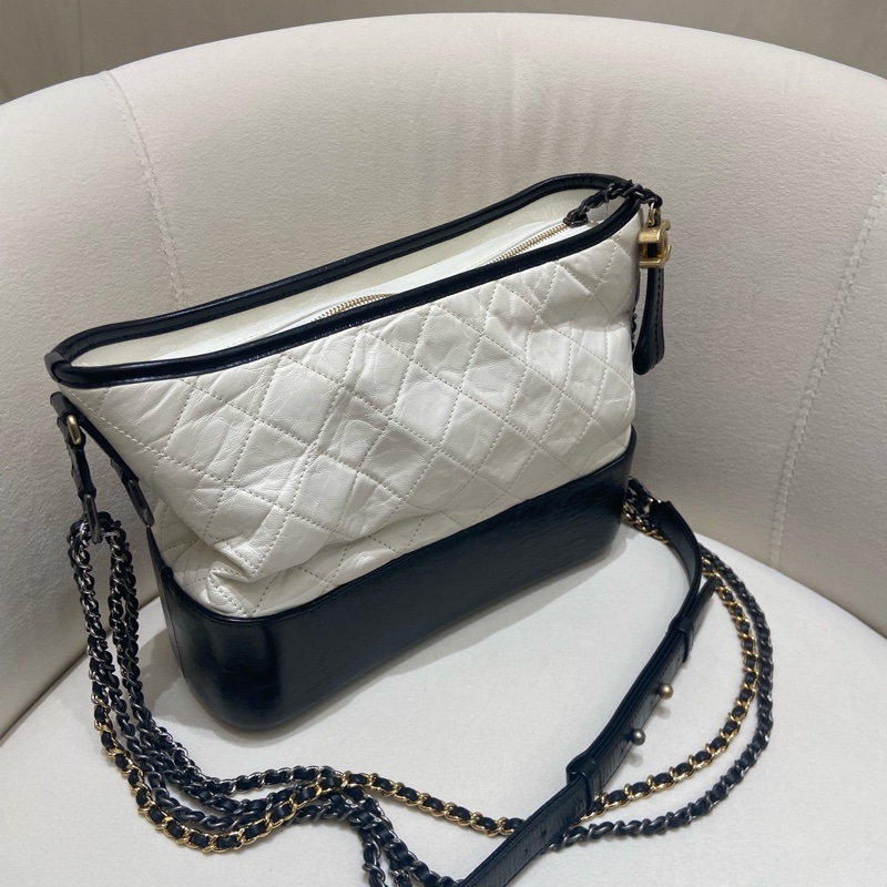 Chanel香奈兒黑白流浪包 尺寸：27*8*21cm 鐳射25開 附件：保卡、塵袋-2