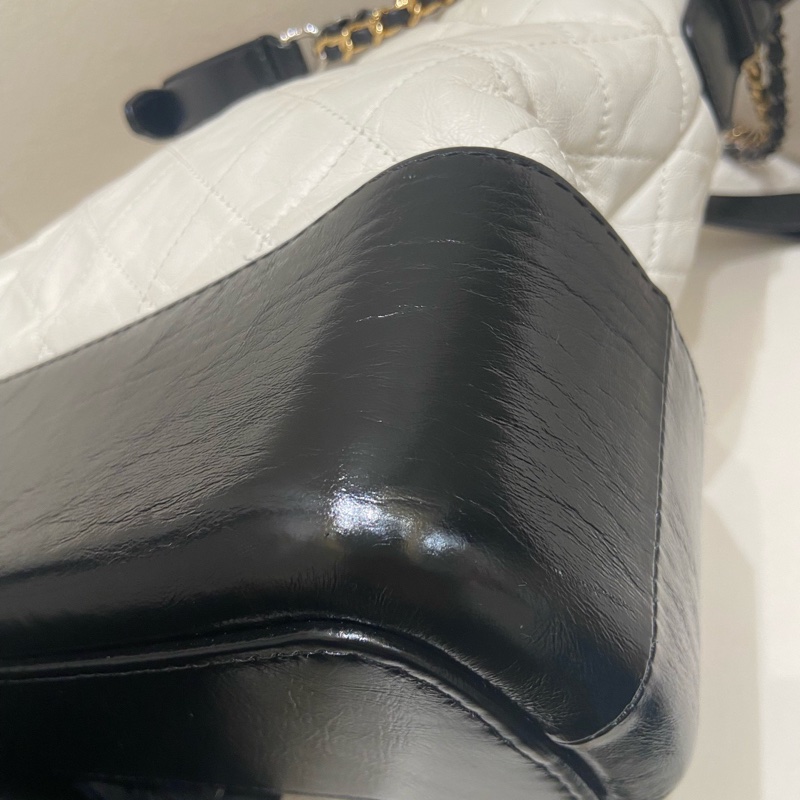 Chanel香奈兒黑白流浪包 尺寸：27*8*21cm 鐳射25開 附件：保卡、塵袋-8