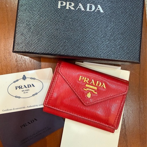 PRADA