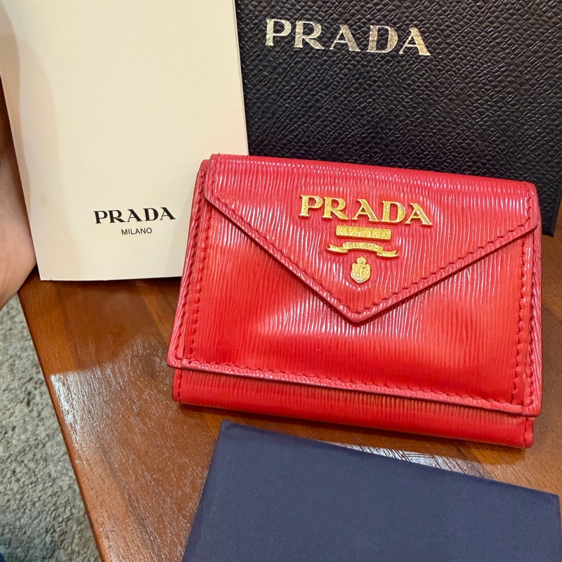 PRADA-14