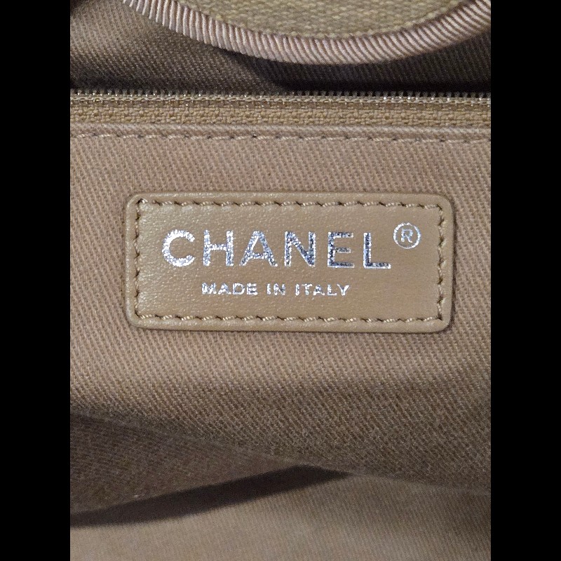 Chanel 香奈兒 芯片款 燕麥奶茶色 帆布沙灘包 托特包 可肩背 手提-37