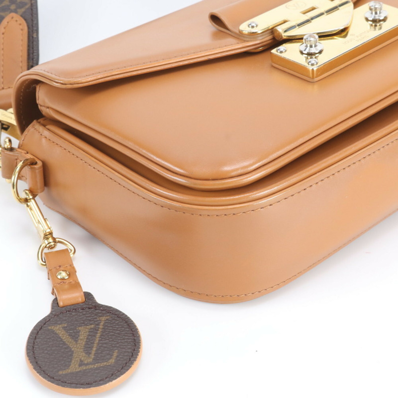 路易威登女士RFID防護Swing榛果色M20396兩用肩背包/斜背包-4