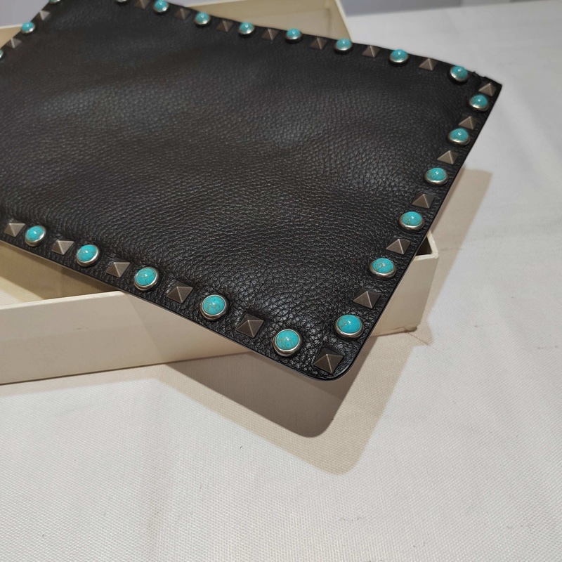 閒置新Valentino華倫天奴女士黑色柳釘大號手拿包，-3