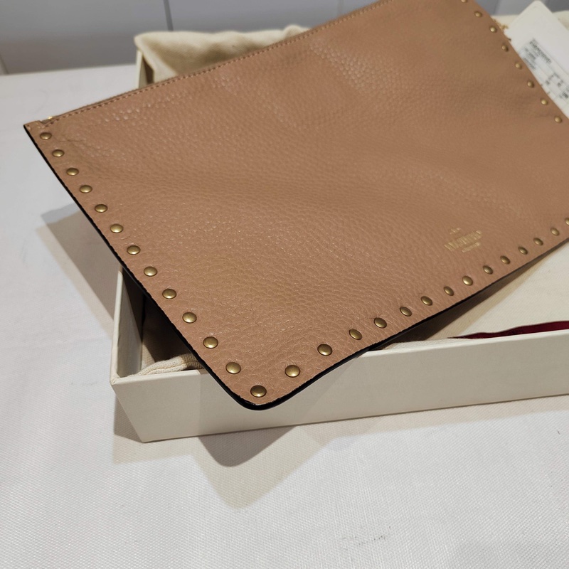 閒置新Valentino華倫天奴女士柳釘大號手拿包-4