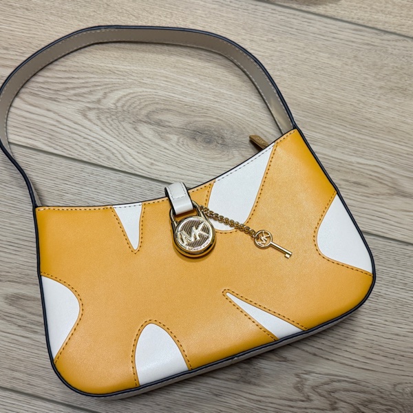 LYRA 小號肩背包-0