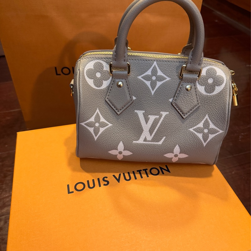 LV Speedy Bandoulière 20-0