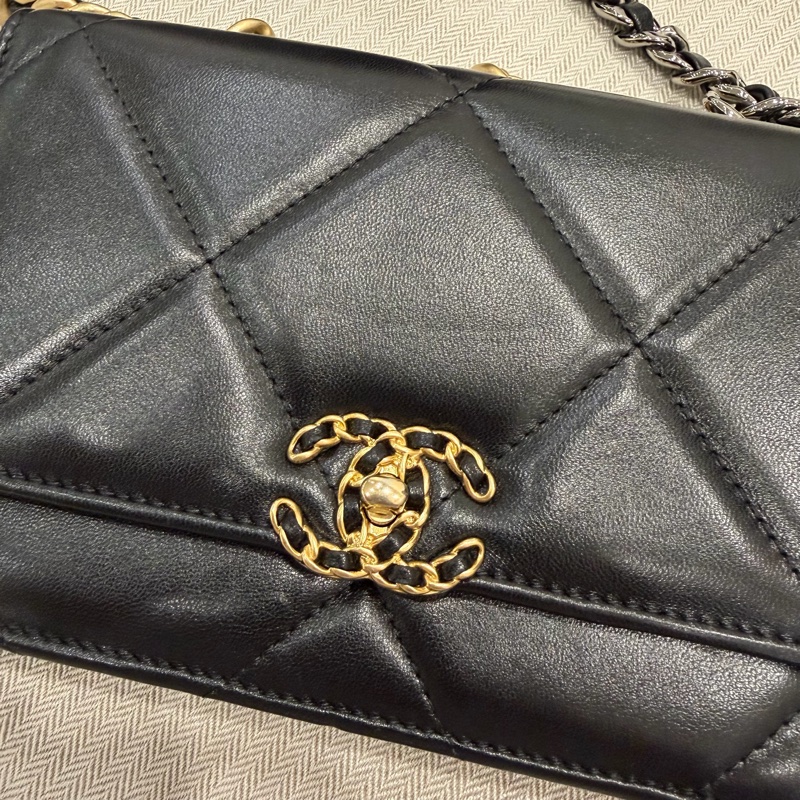 Chanel 香奈兒 晶片款 19woc 黑金-5