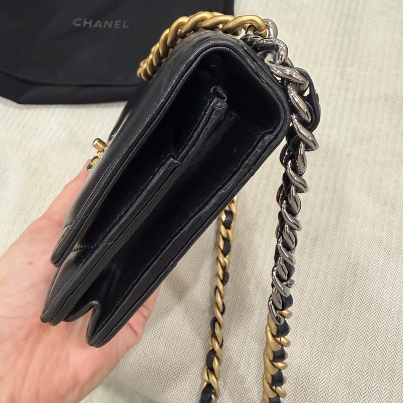 Chanel 香奈兒 晶片款 19woc 黑金-6