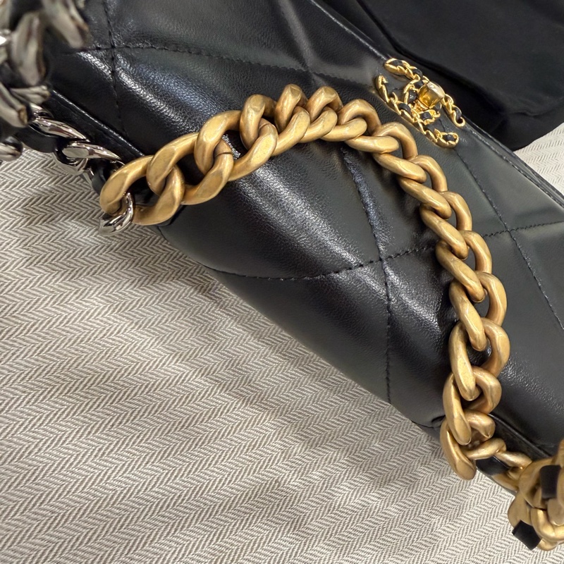 Chanel 香奈兒 晶片款 19woc 黑金-16