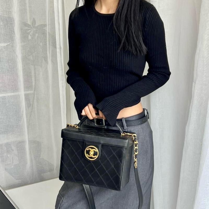 ChanelVintage 大金扣化妝箱相機包包 標齊-2