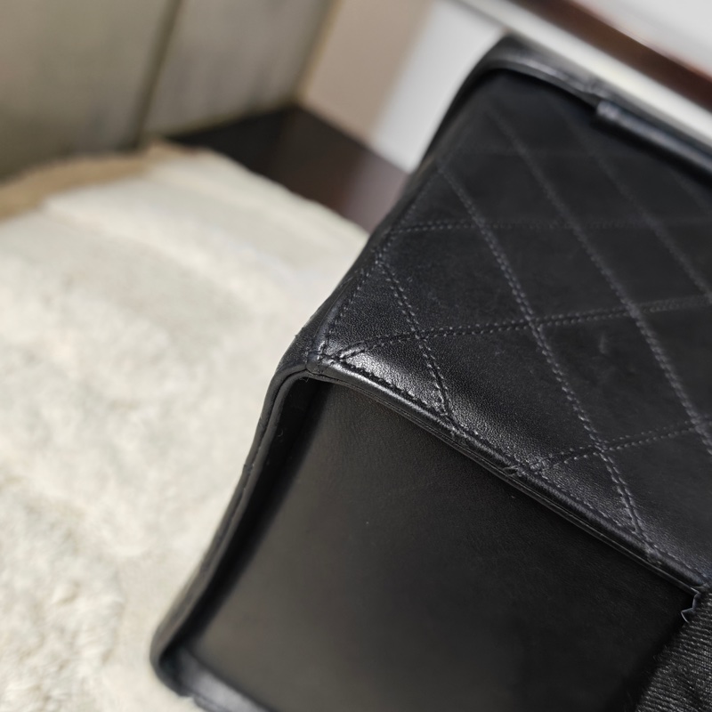 ChanelVintage 大金扣化妝箱相機包包 標齊-18