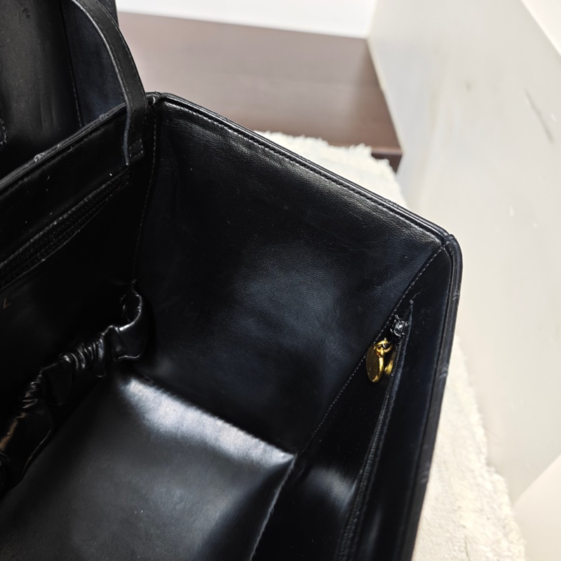 ChanelVintage 大金扣化妝箱相機包包 標齊-34