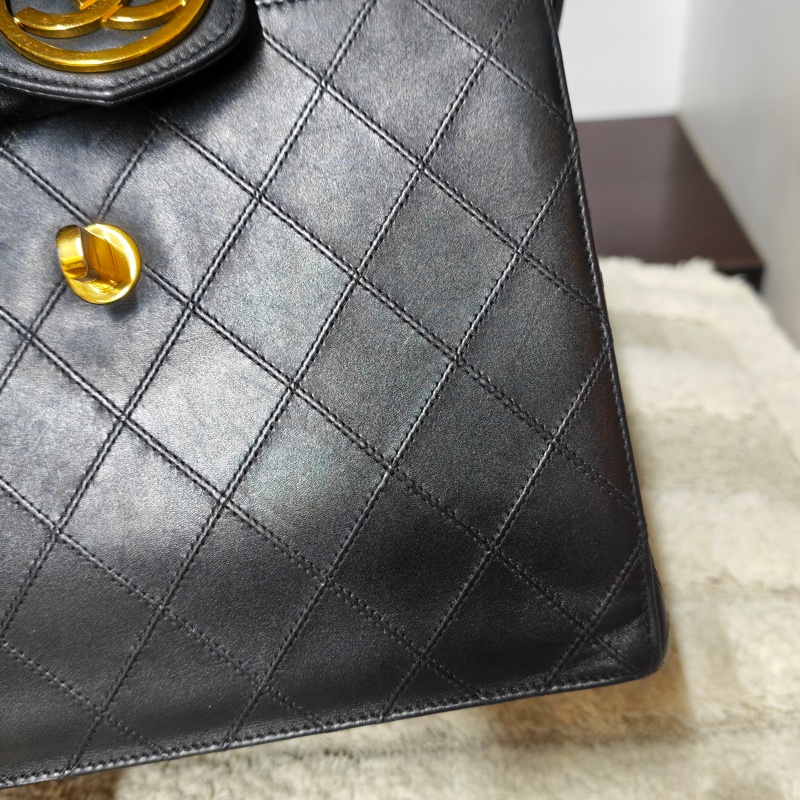 ChanelVintage 大金扣化妝箱相機包包 標齊-38