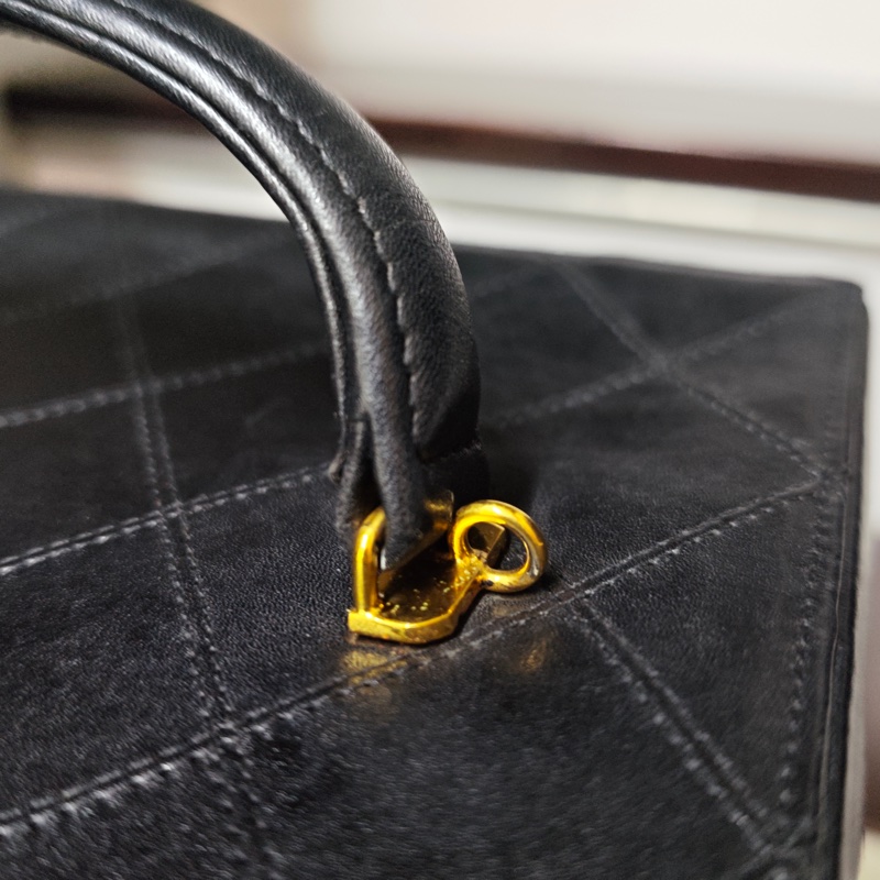 ChanelVintage 大金扣化妝箱相機包包 標齊-47