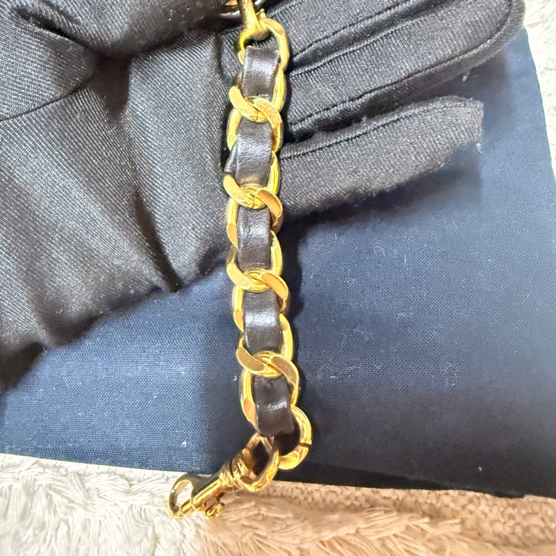ChanelVintage 大金扣化妝箱相機包包 標齊-64